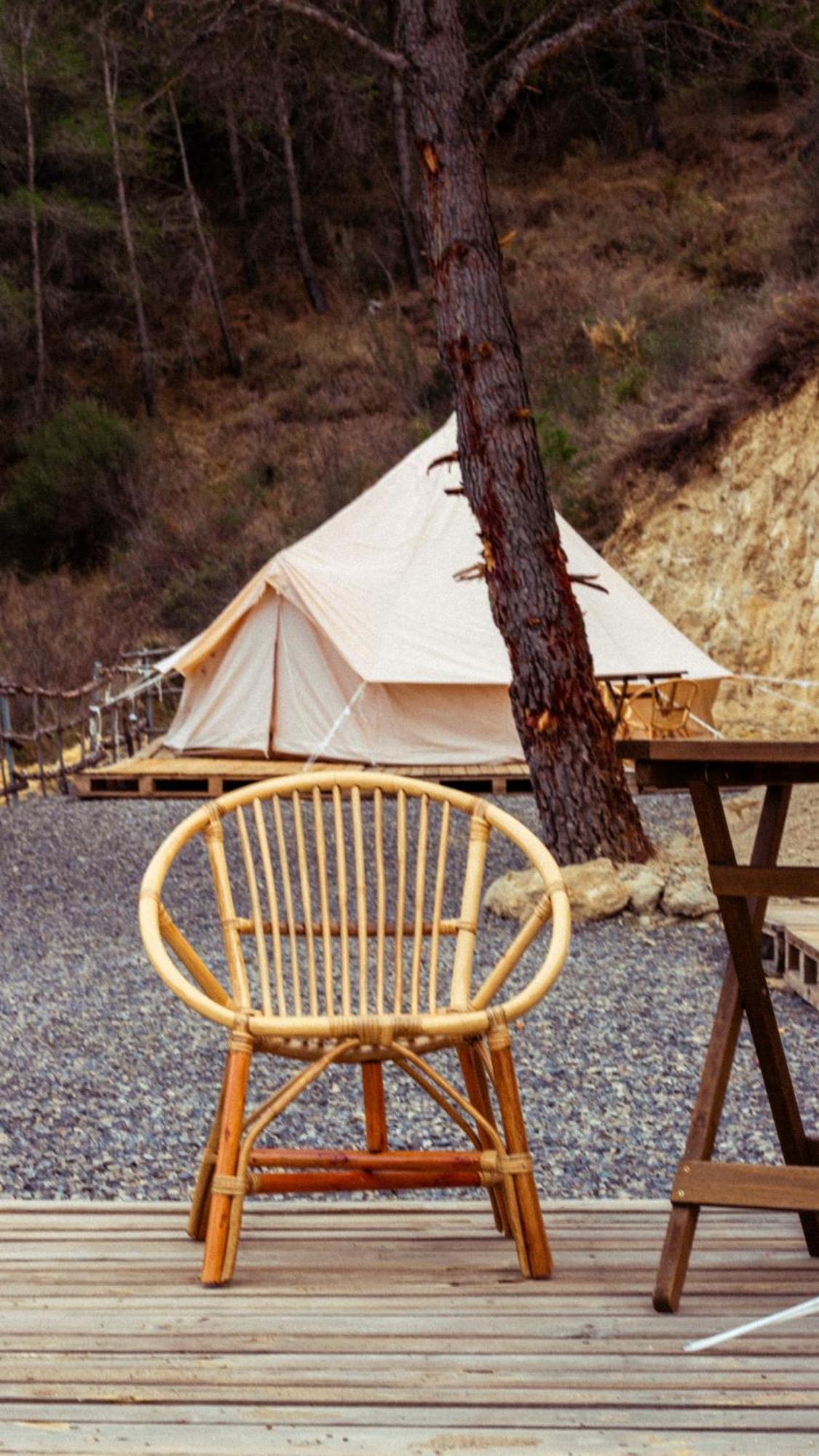Отель Glamping Zone Монтанехос Экстерьер фото